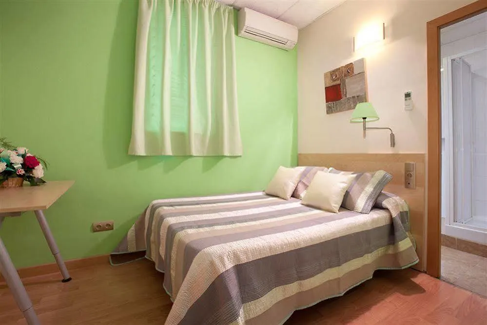 Hostel Hostal Felipe II Βαρκελώνη