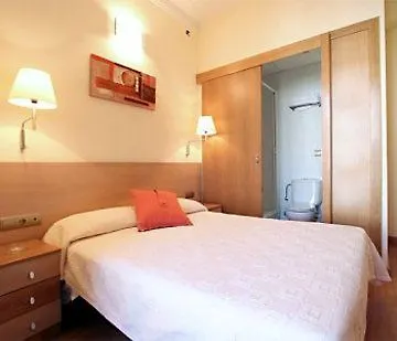 Hostal Felipe II Βαρκελώνη 0*,