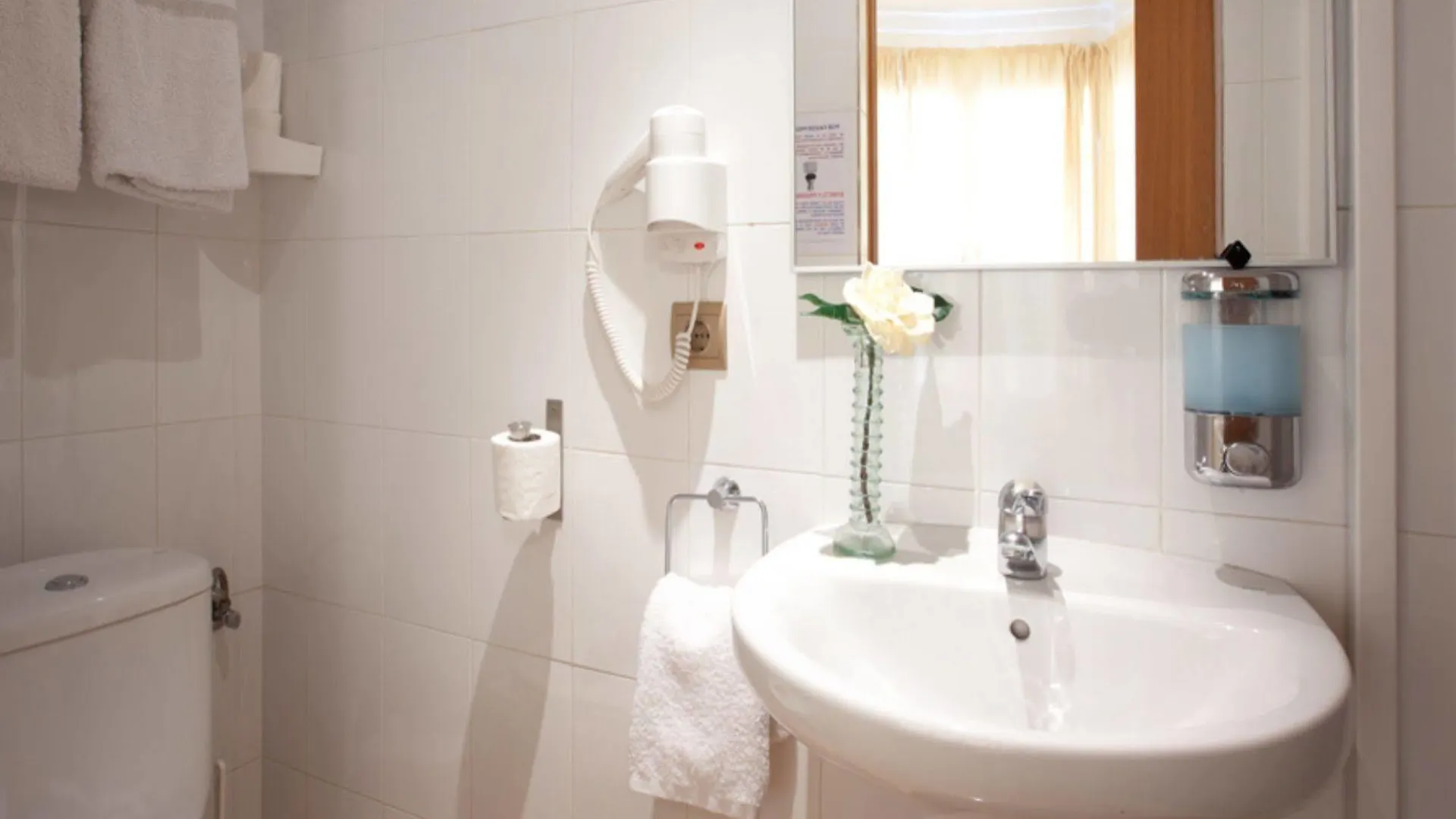 Hostal Felipe II Βαρκελώνη Hostel